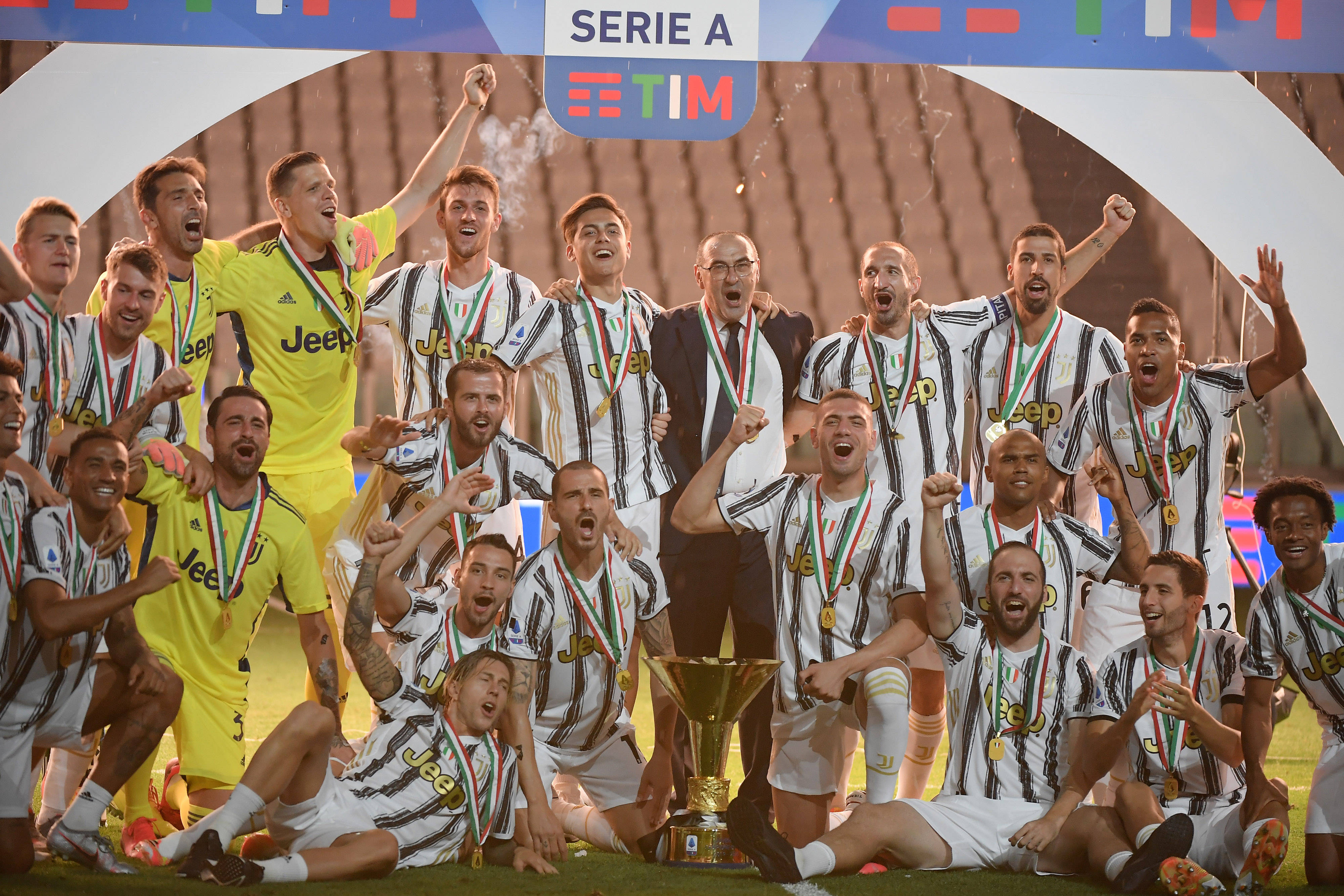 军的豪门 军的豪门