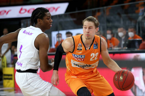 位超级外援 位超级外援