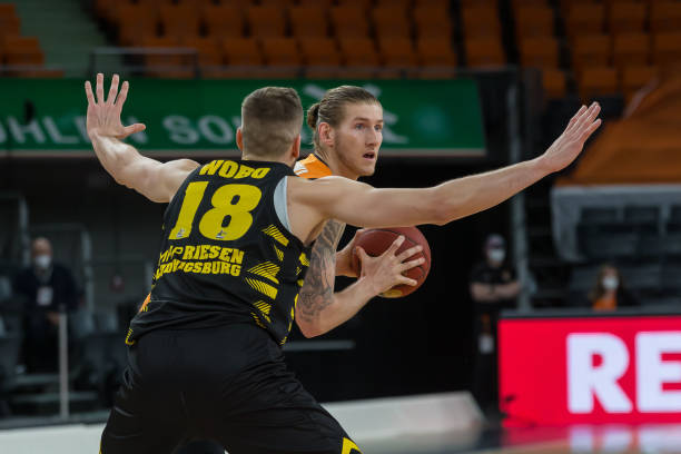 无疑成为焦 无疑成为焦