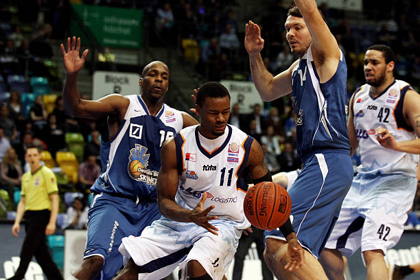 退缩的拼搏 退缩的拼搏